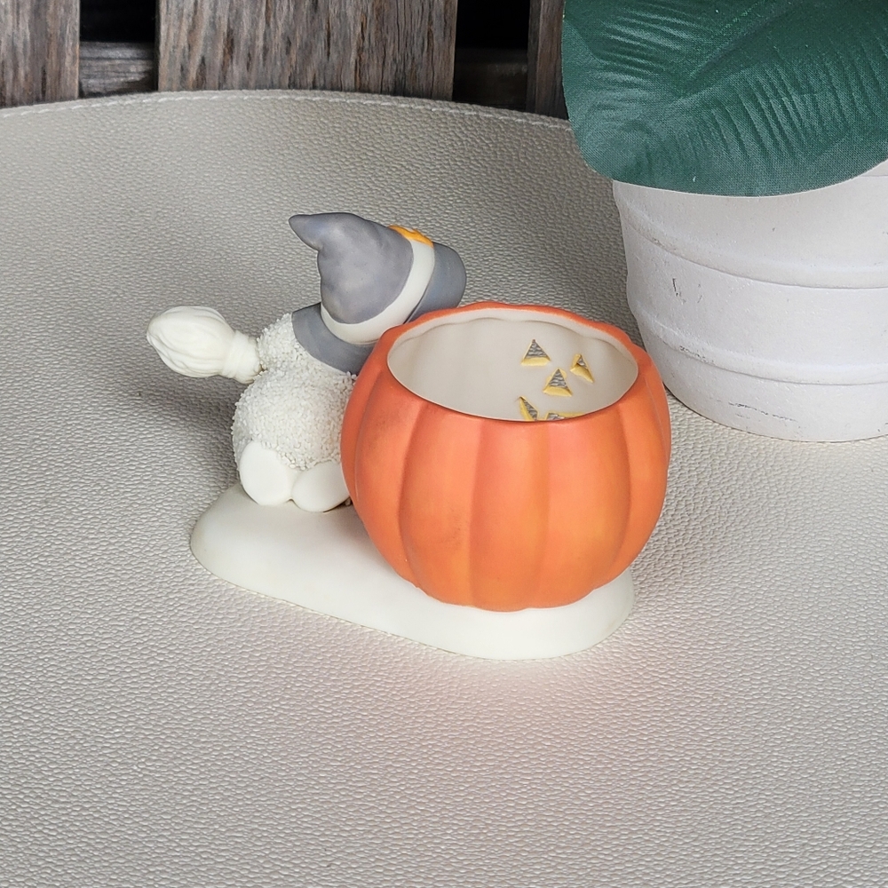 Snowbabies Whimsical Pumpkin Candle Holder with Witch Figurine - Picture 8 of 8